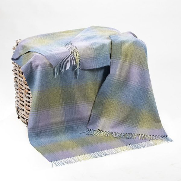 Lambswool Throw Ref: 634|Irish Made Blankets and Throws|Irish Handcrafts